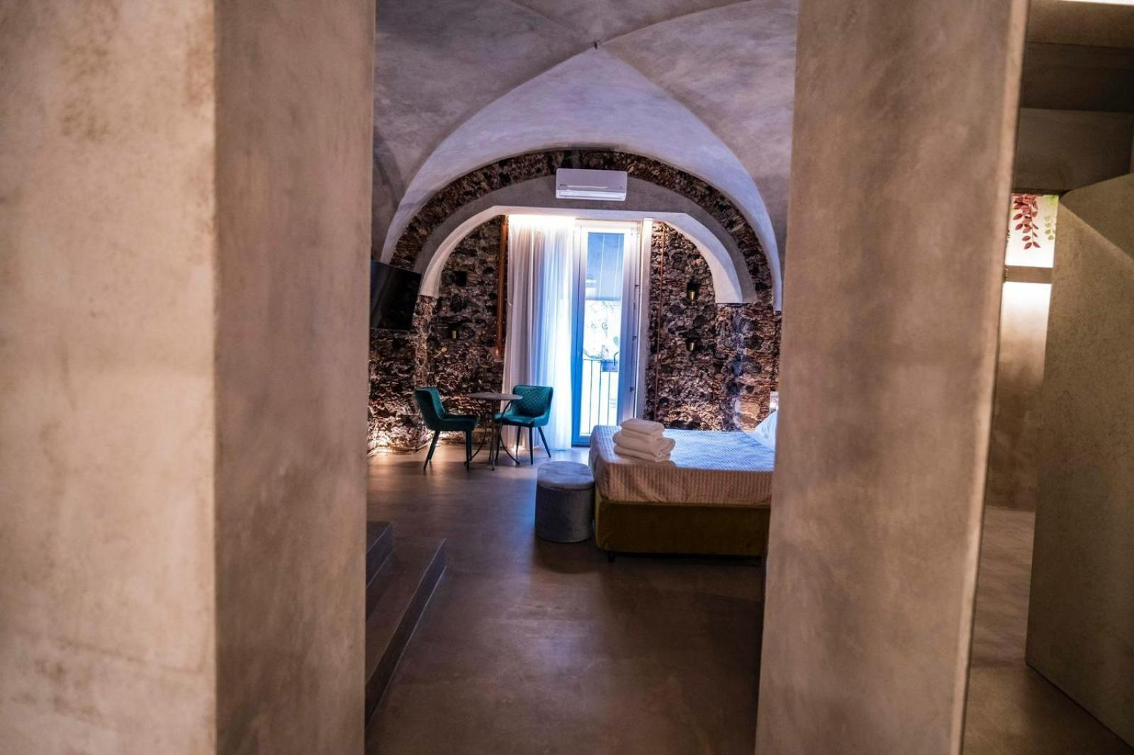 Charme Catania Central Suites Екстериор снимка