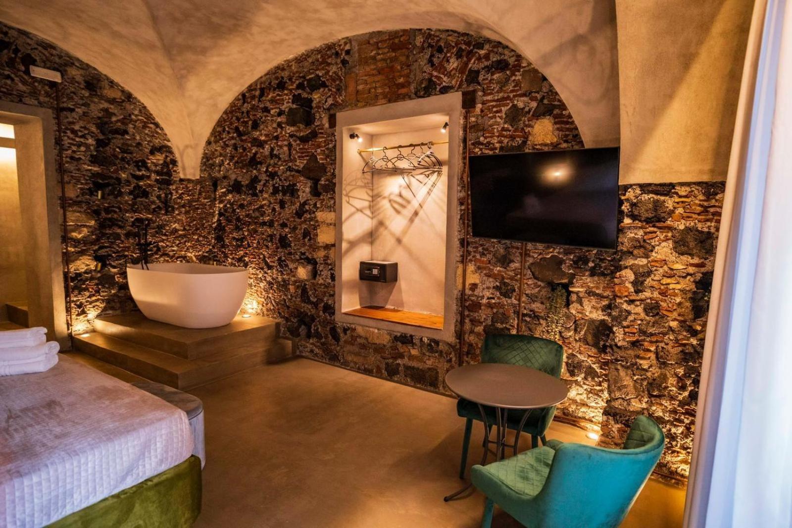 Charme Catania Central Suites Екстериор снимка